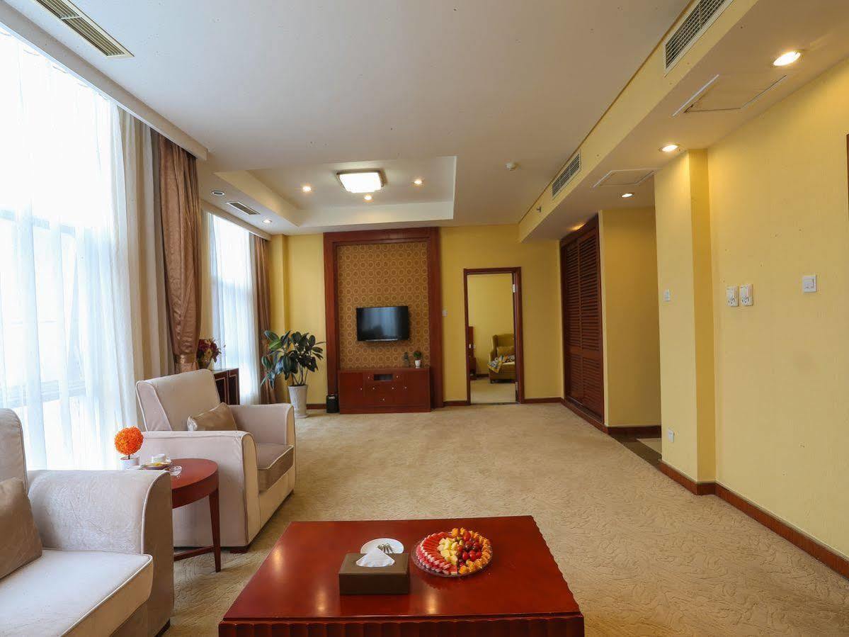 Qingdao Tianrun Jinwang Hotel Chengyang Exterior foto